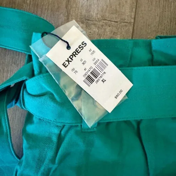 Express Paperbag Waist Belted Shorts – Teal, Size XL – NWT - Picture 5 of 5